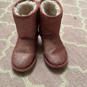 Pink sparkle Ugg girls size 1